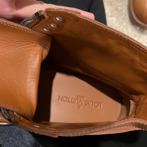 Authentic Louis Vuitton Leather boots - Picture 8 of 10